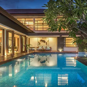 entrada-seminyak-villa-by-nagisa-bali.ubudhotelsnow.com/